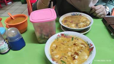 SOTO KHAS BOGOR KANG ADE