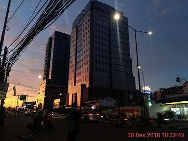 WARUNG MAKAN TEGAL TEGUH JAYA