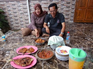 WARUNG SOTO AYU JAYA