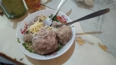 MIE AYAM BASO ASTA MANCAGAHAR