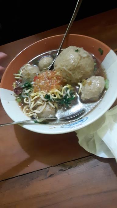 BAKSO SOLO PASAR JUMAT