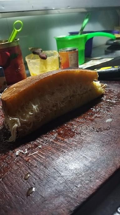 MARTABAK MANIS ABDULLAH