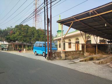 WARUNG NASI UDUK DAN WARKOP