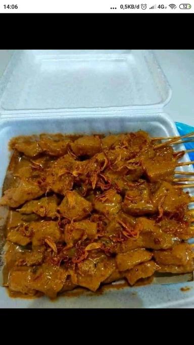 WARUNG NASI UDUK UMMI UUM