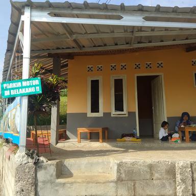 WARUNG SOTO PAK UDIN PANYILEUKAN