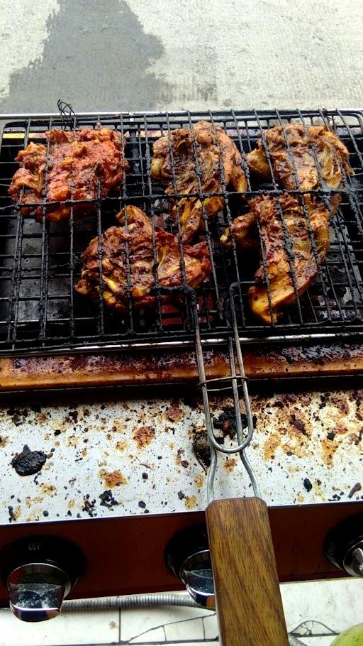 AYAM BAKAR JUARA KAV.BRIMOB KEDAUNG