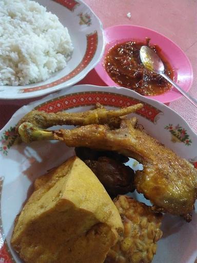 AYAM GORENG BINANGKIT