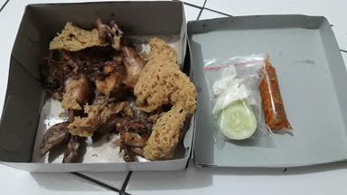 AYAM GORENG KREMES FANETTI