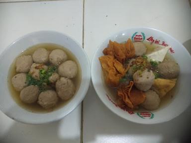 BAKSO CUANKI BANDUNG KANG IFIN PESONA REMBOELAN