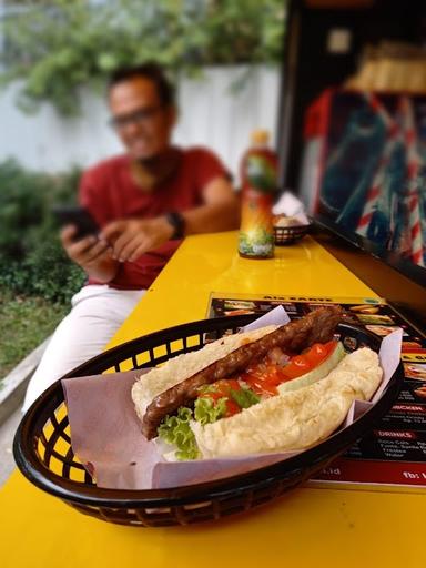 HOTDOG BOOTH SHELL PAMULANG