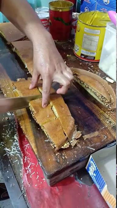 MARTABAK TOP BANDUNG MAS DARMAN GRIYA JAKARTA