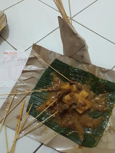 SATE & SOTO PADANG PIAMANLAWEH