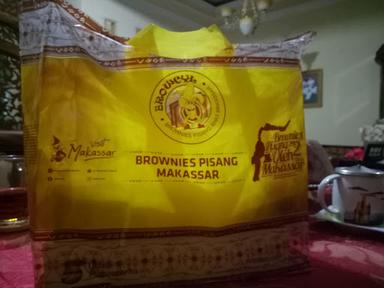 BROWCYL PETTARANI - BANANA BROWNIES TYPICAL MAKASSAR