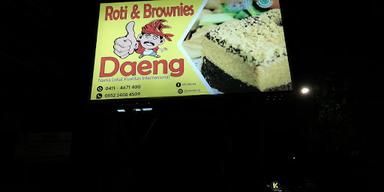 BROWNIES & ROTI DAENG