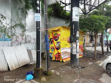 MARTABAK KENCANA BOULEVARD MAKASSAR