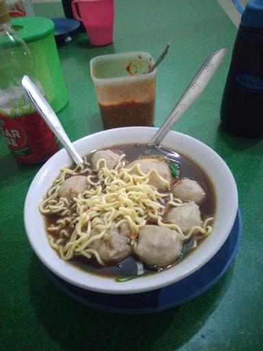 WARUNG BAKSO GRANAT PAK TOLLE