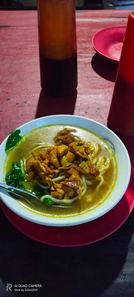 WARUNG MAS AAN MIE PANGSIT & BAKSO URAT