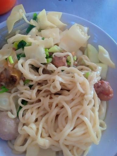 MIE AYAM TUNGGAL RASA