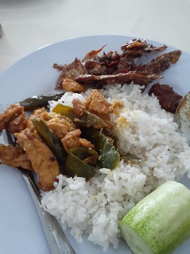 WARUNG NASI JAMBU