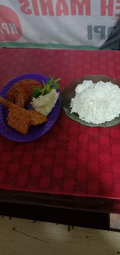 PECEL LELE WA DORI