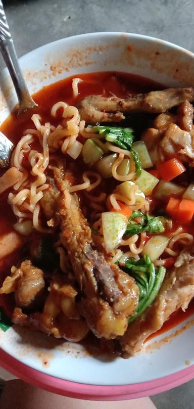 WARUNG MIE SEUHAH MOTEKAR