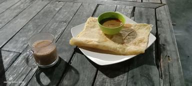 ROTI CANAI PINGGIR PANTAI DALEGAN