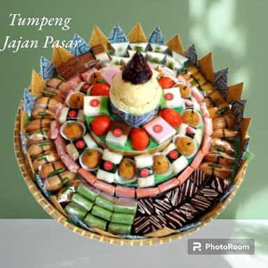 DANIQA TRADITIONAL CAKE