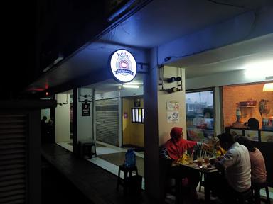 KEDAI BOCAH LANANG