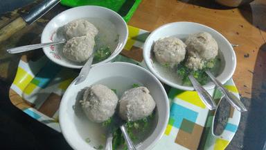 BAKSO KUMIS LAPANGAN BLOKS PASAR MINGGU