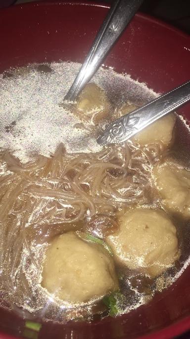 BAKSO & MIE AYAM IWAN ASRI