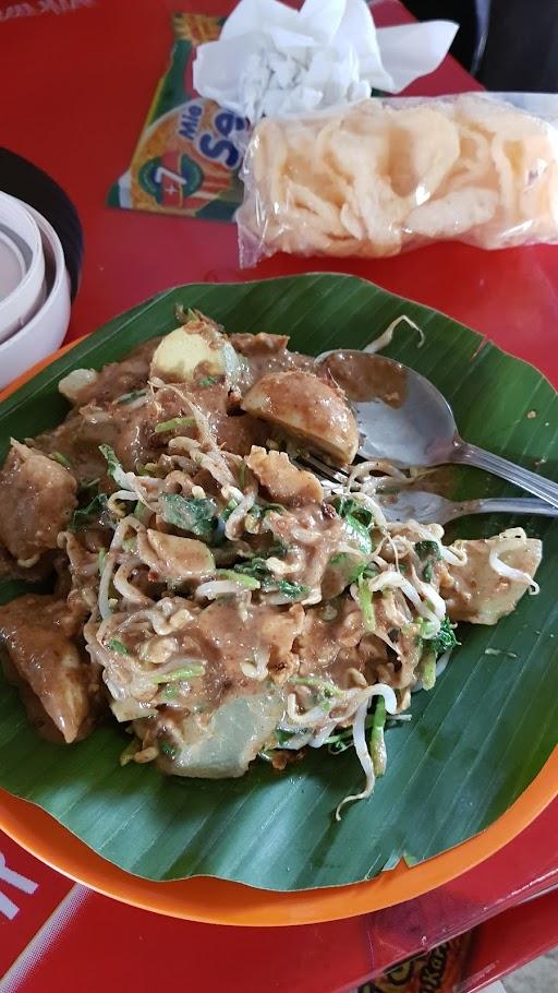 GADO-GADO AKANG