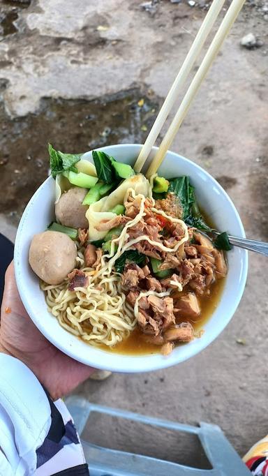 MIE AYAM PAK GENDUT