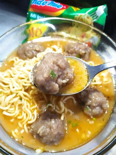 NYUKNYANG BARAKKA' BAKSO MAKASSAR