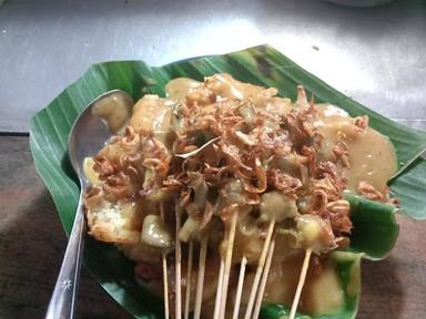 SATE PAYAKUMBUH UDA BUYUNG