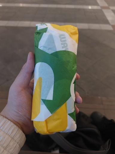 SUBWAY MENARA BIDAKARA