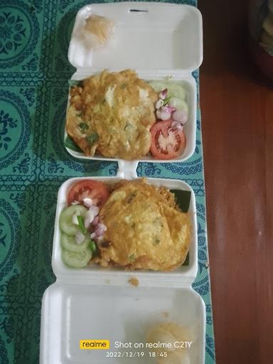 WARUNG MIE ACEH & NASI GORENG