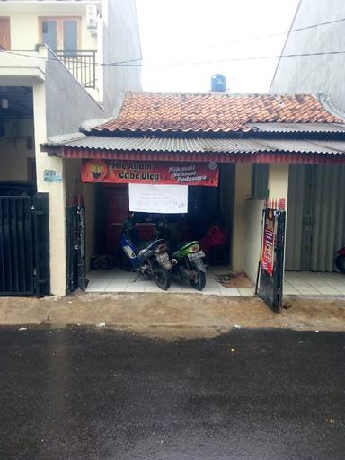 WARUNG SROTO DAN AYAM GORENG IBU ARI