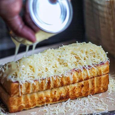 ROTI BAKAR ABAH KHAS BANDUNG