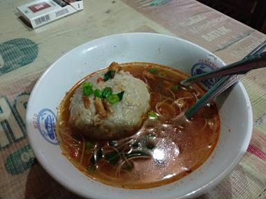 BAKSO GOYANG LIDAH