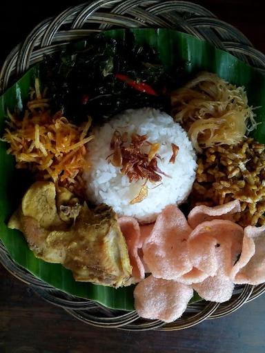 NASI UDUK BETAWI SORE DAN PAGI PAGI JAJAN