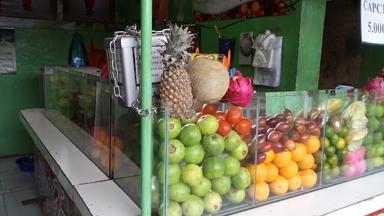 QISTY FRUIT JUICE JL PITARA RAYA PANCORAN MAS DEPOK