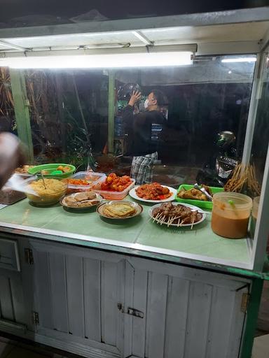 NASI UDUK BETAWI BANG DESOL