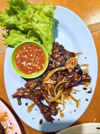 AYAM BAKAR SPICY & AYAM GORENG KREMEZ WARISAN KULINER