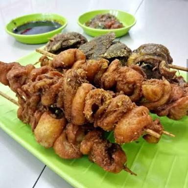 AYAM GORENG SELIMUT