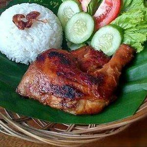 AYAM JUARA