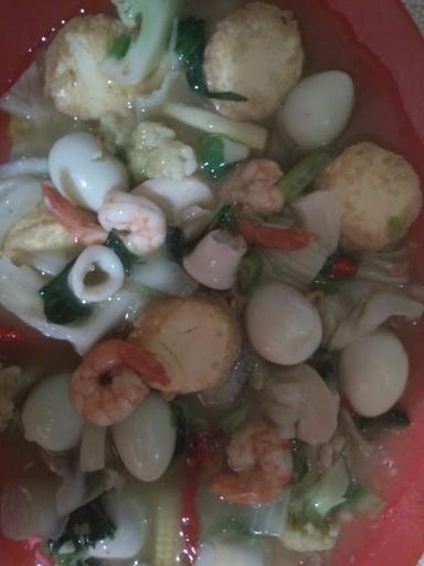 BAKMI SPESIAL SEAFOOD BANG SYUKUR