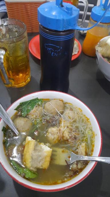 BAKSO BABA GUA