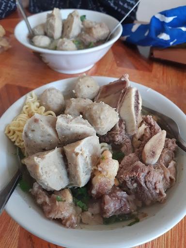 BAKSO MALANG & MIE AYAM ABIYYU