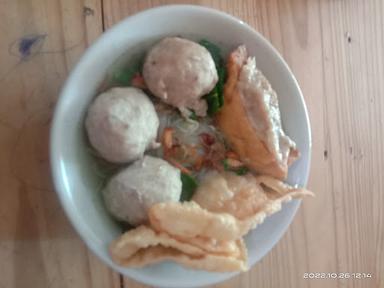 BAKSO MIE AYAM AREMA CAK NASIKIN