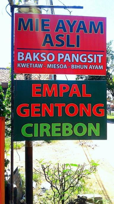 EMPAL GENTONG & MIE AYAM ASLI